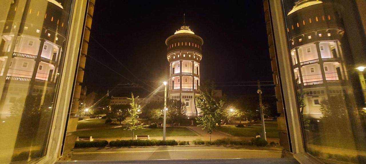 Tower Szeged Belvarosi Exkluziv Panoramas Apartman - Free Parking المظهر الخارجي الصورة