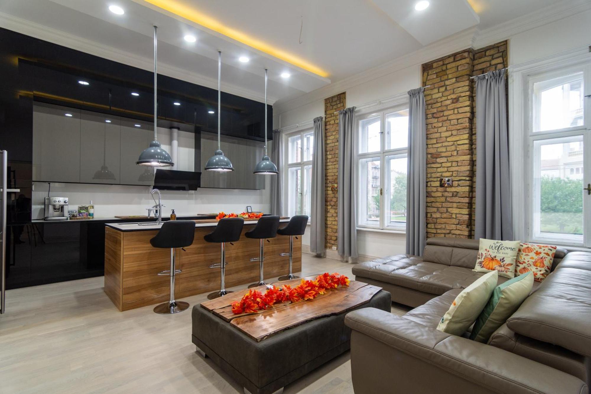 Tower Szeged Belvarosi Exkluziv Panoramas Apartman - Free Parking المظهر الخارجي الصورة